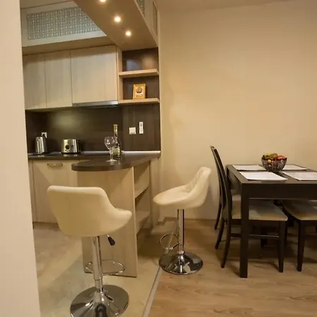 Lägenhet Luxury In Argisht Partez , Pool, 2 Min Walk To The *