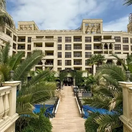 Luxury In Argisht Partez , Pool, 2 Min Walk To The Golden Sands